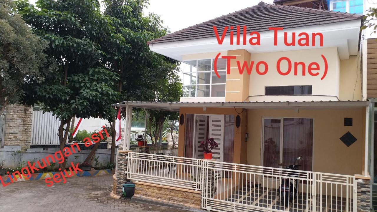 Villa Two One Exotic Private Pool Di Batu Batu  Exterior photo